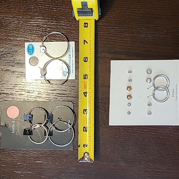 Hoops studs earring bundle all New with Tag gold and silver tone small and large - Picture 6 of 7